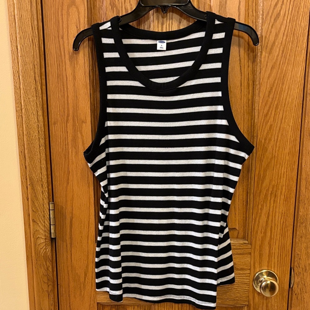 Old Navy Black & White Striped Scoop Neck Tank